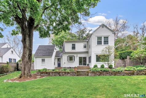 464 Round Hill Road Fairfield CT 06824