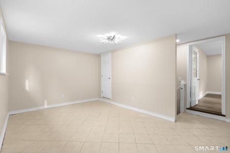 12 Homestead Place Branford CT 06405