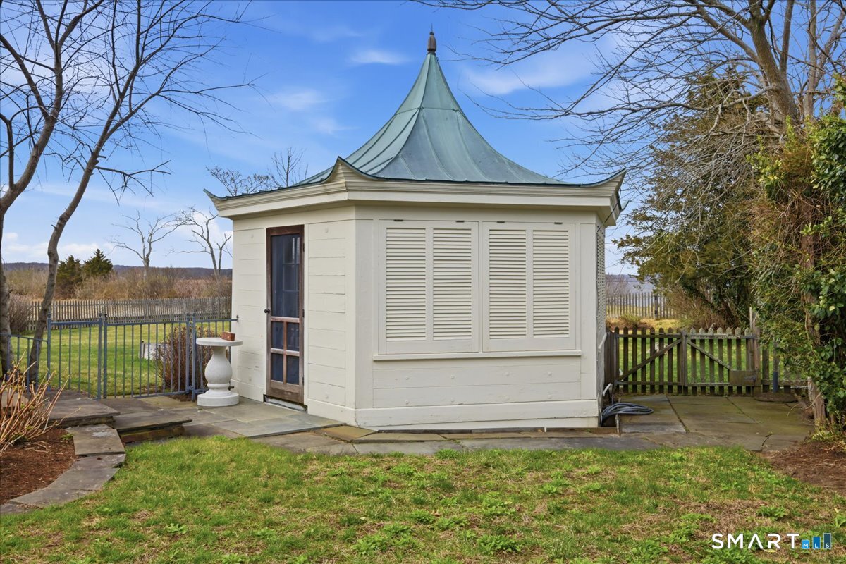 175 North Cove Road Old Saybrook CT 06475