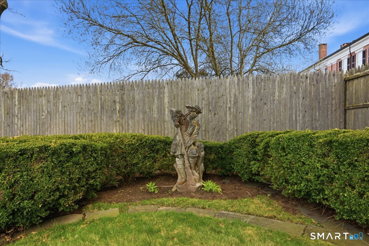 175 North Cove Road Old Saybrook CT 06475