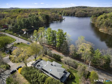 34 Canoe Brook Road Trumbull CT 06611