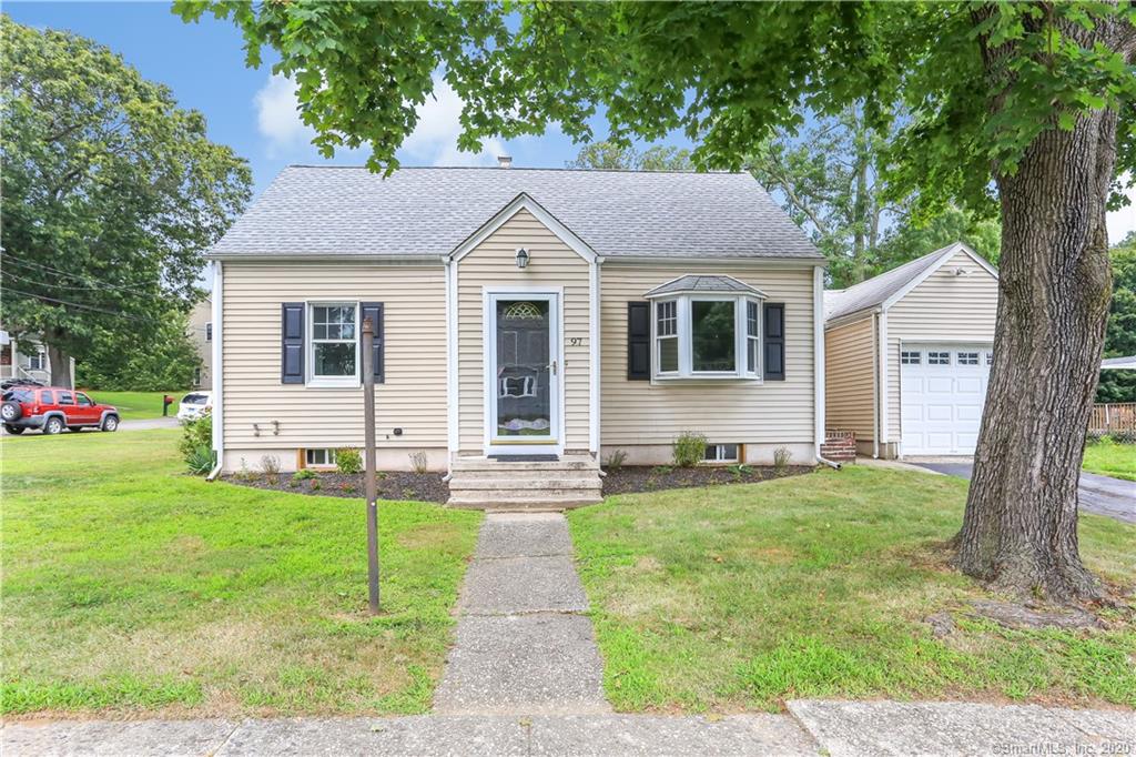 97 Rosewood Place Bridgeport CT 06610