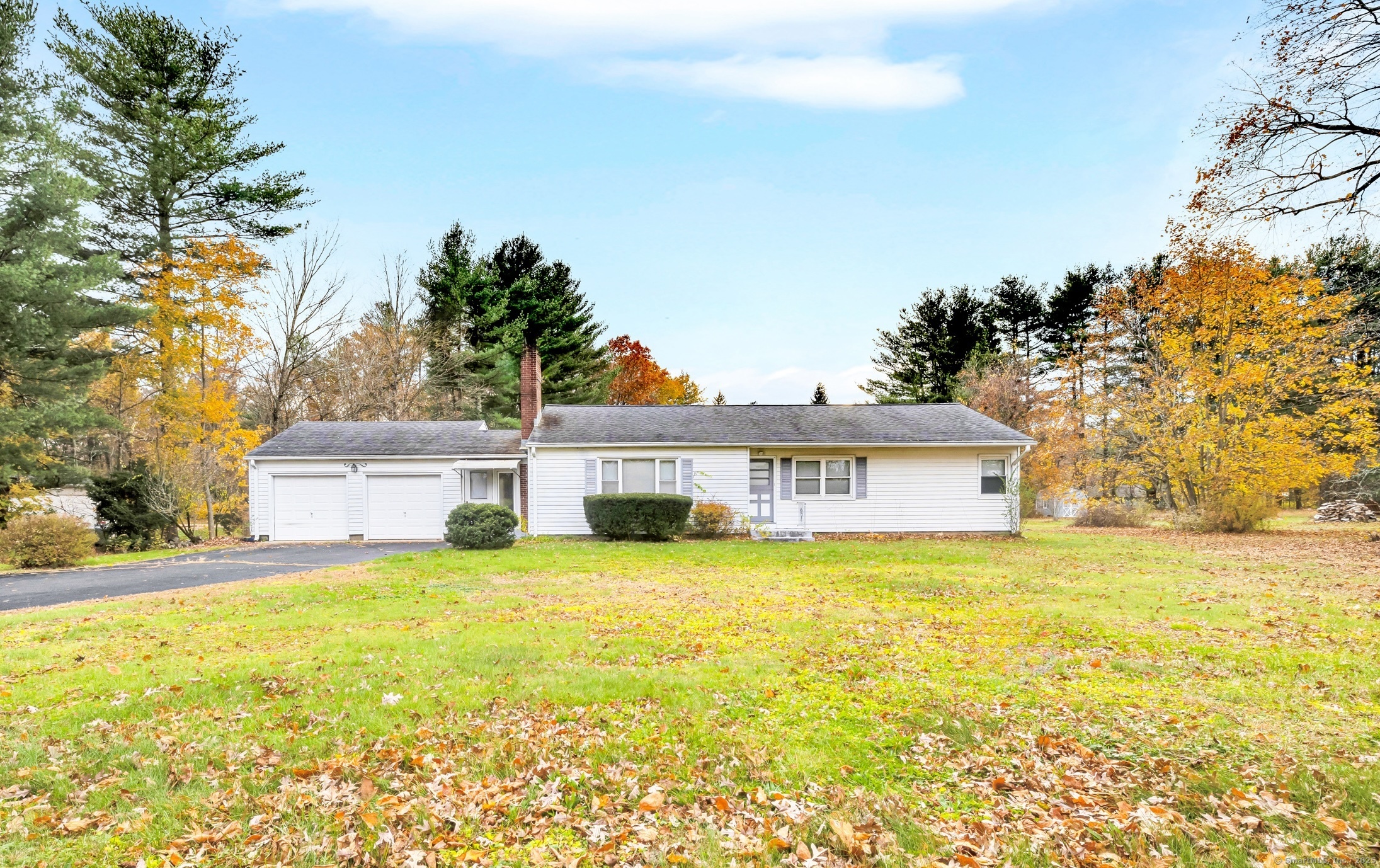 35 Burnham Road Avon CT 06001
