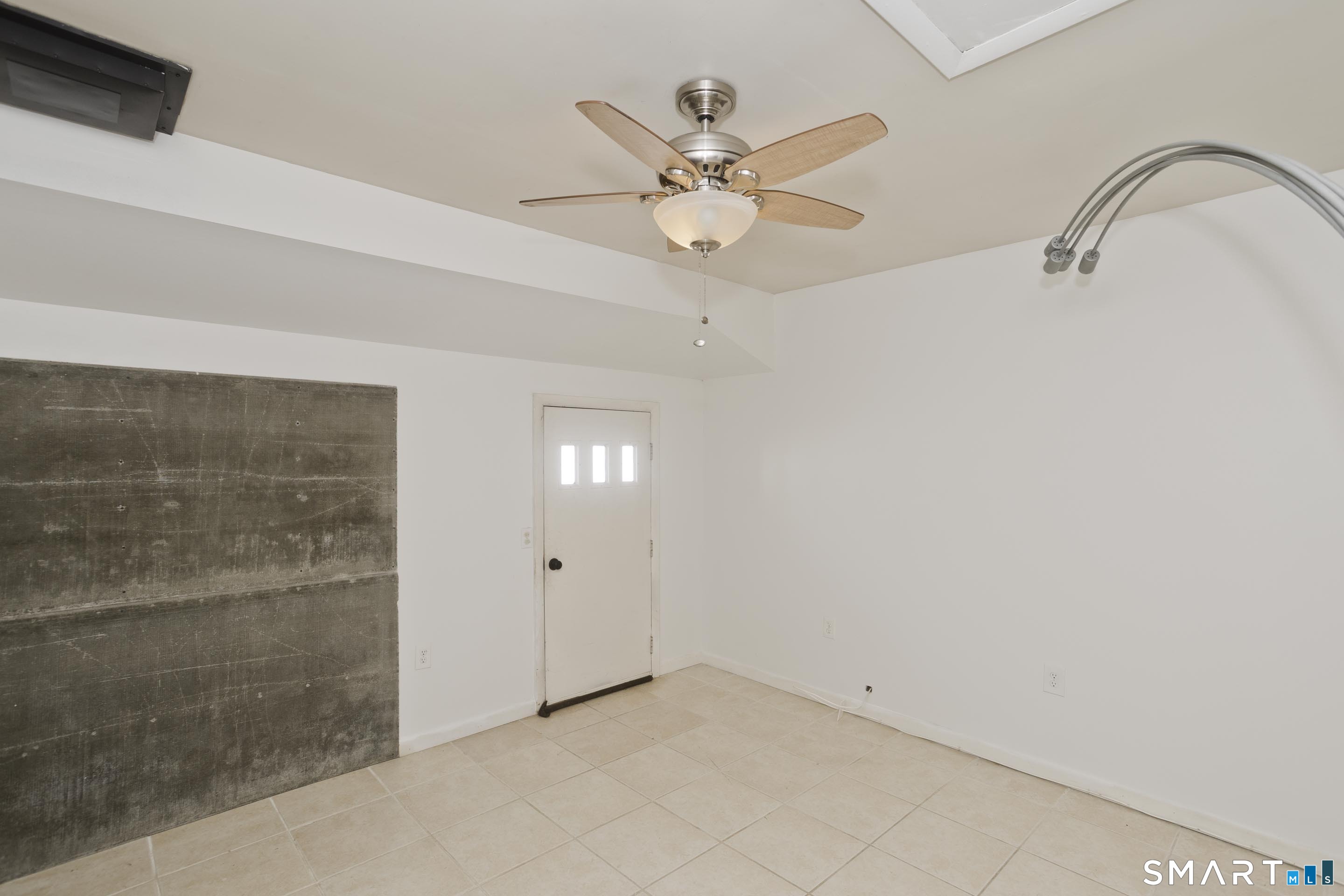 19 Yale Drive Enfield CT 06082