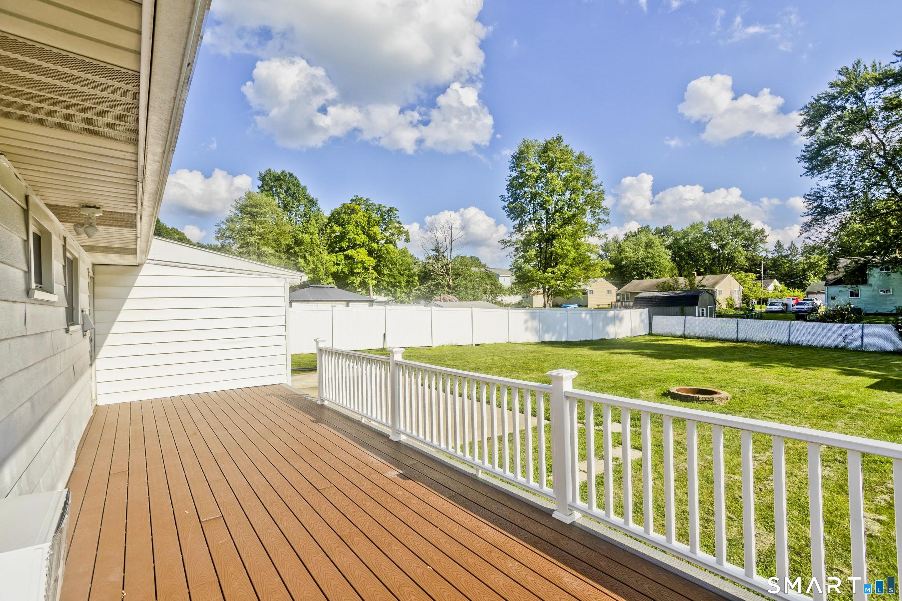 19 Yale Drive Enfield CT 06082