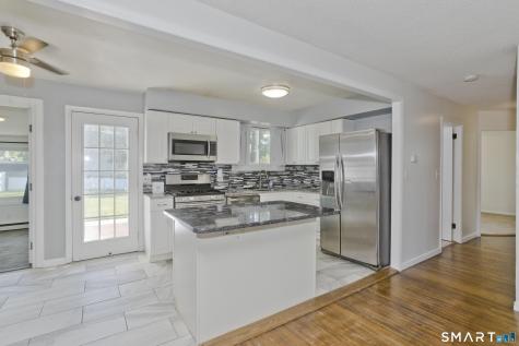 19 Yale Drive Enfield CT 06082