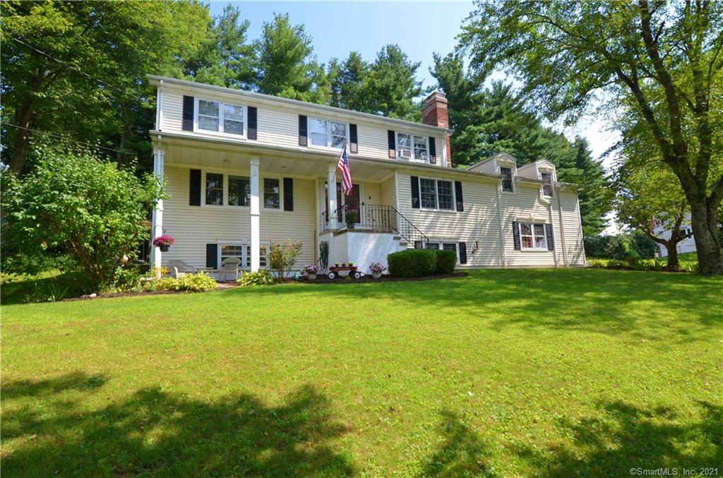11 Ridge Road Newtown CT 06470