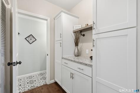 9 Winthrop Drive Farmington CT 06032