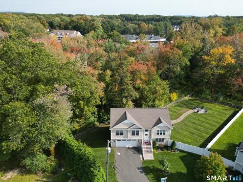 9 Winthrop Drive Farmington CT 06032