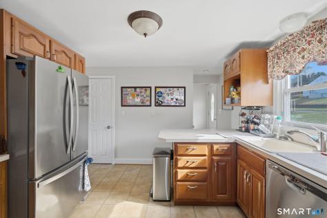 72 Jameswell Road Wethersfield CT 06109