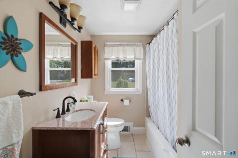 72 Jameswell Road Wethersfield CT 06109