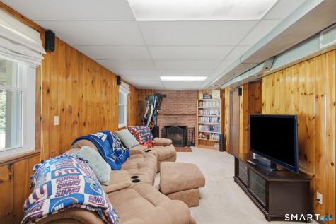 72 Jameswell Road Wethersfield CT 06109