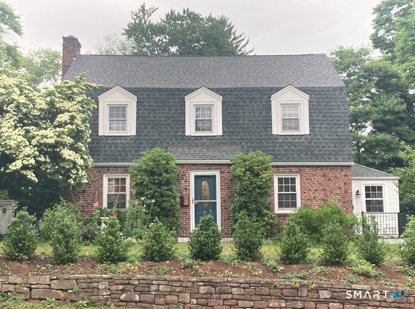 338 Ridgewood Road West Hartford CT 06107