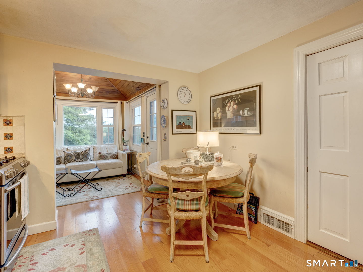 338 Ridgewood Road West Hartford CT 06107