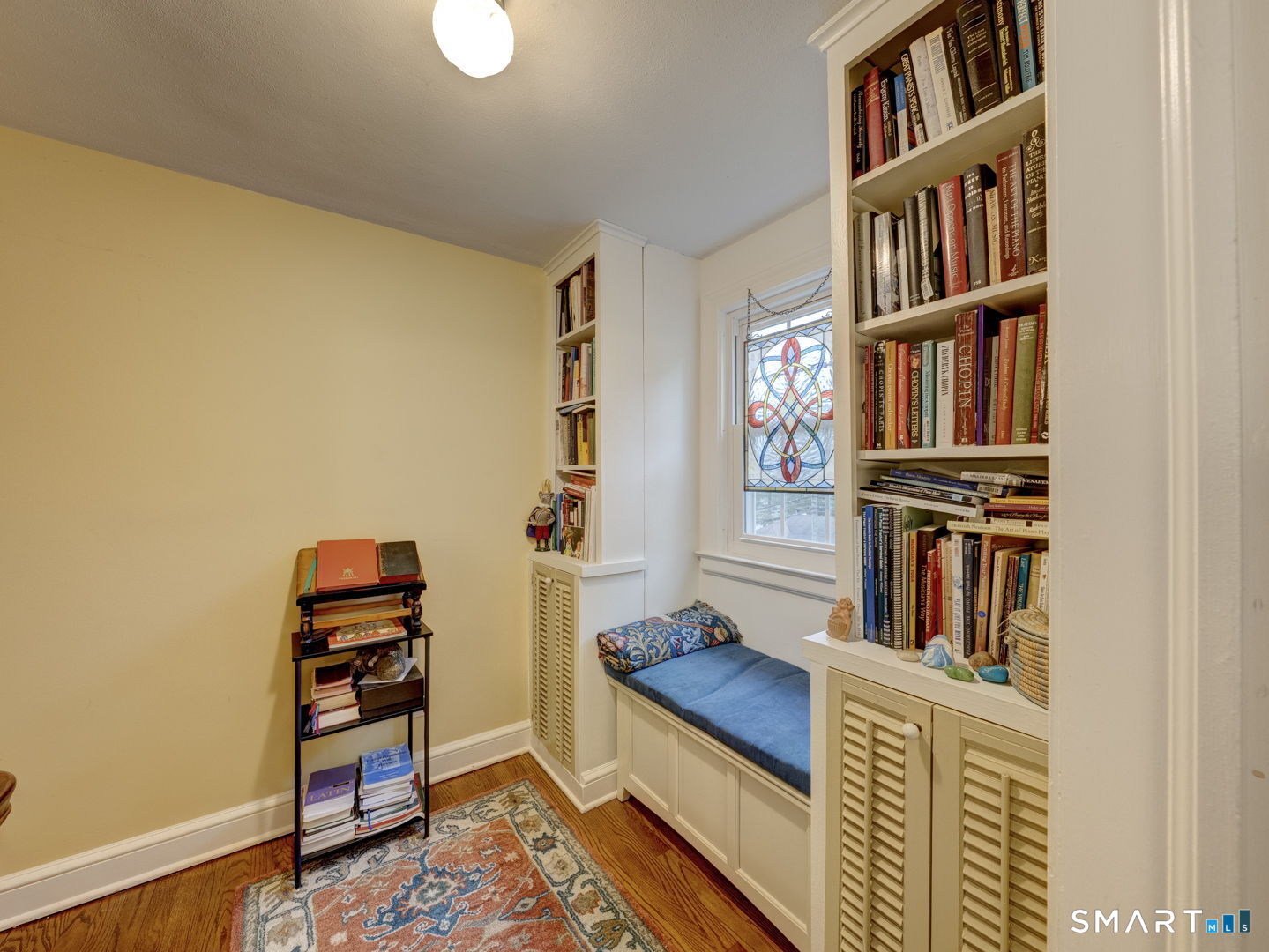 338 Ridgewood Road West Hartford CT 06107