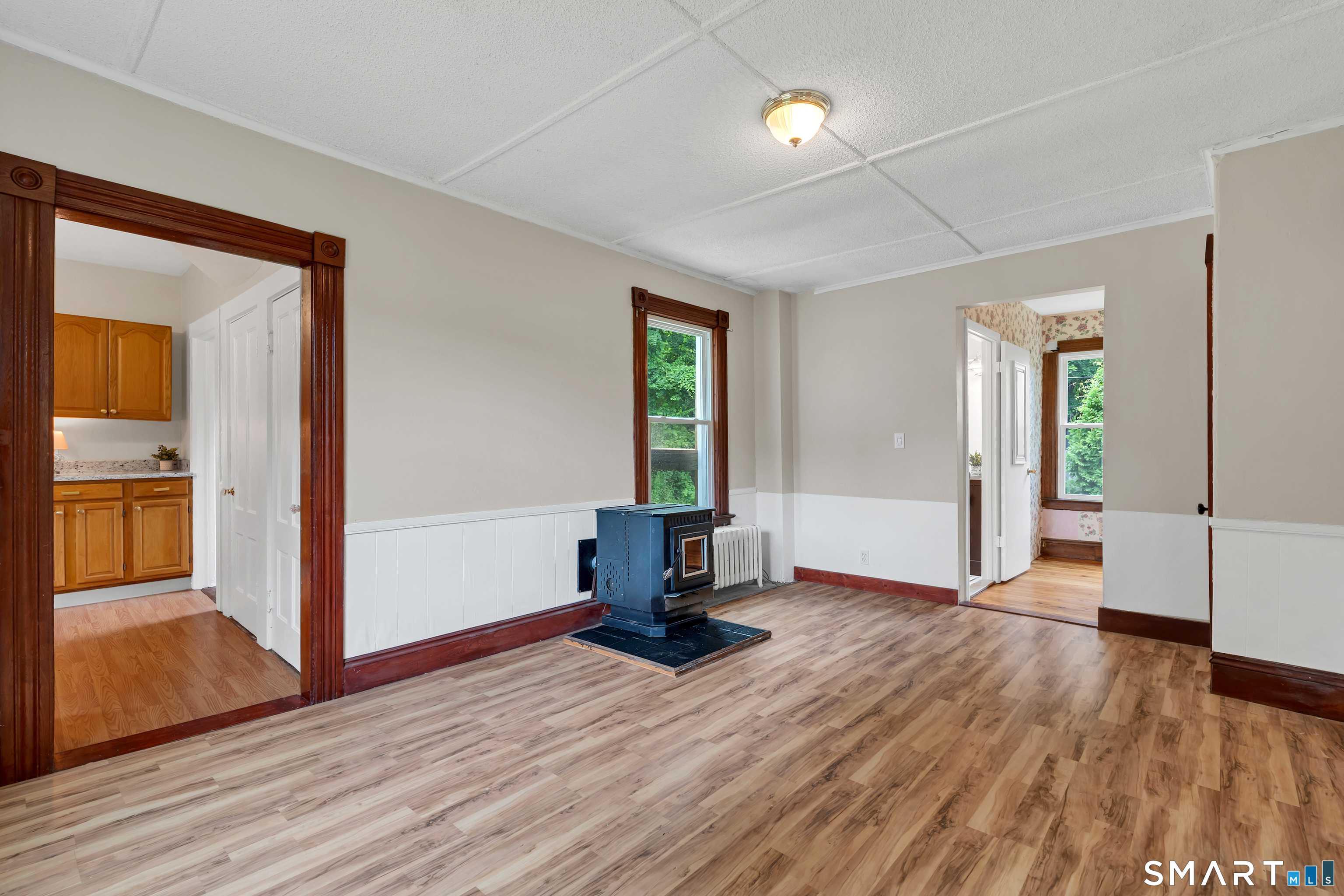 14 Main Street East Hampton CT 06424