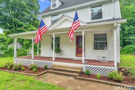 14 Main Street East Hampton CT 06424