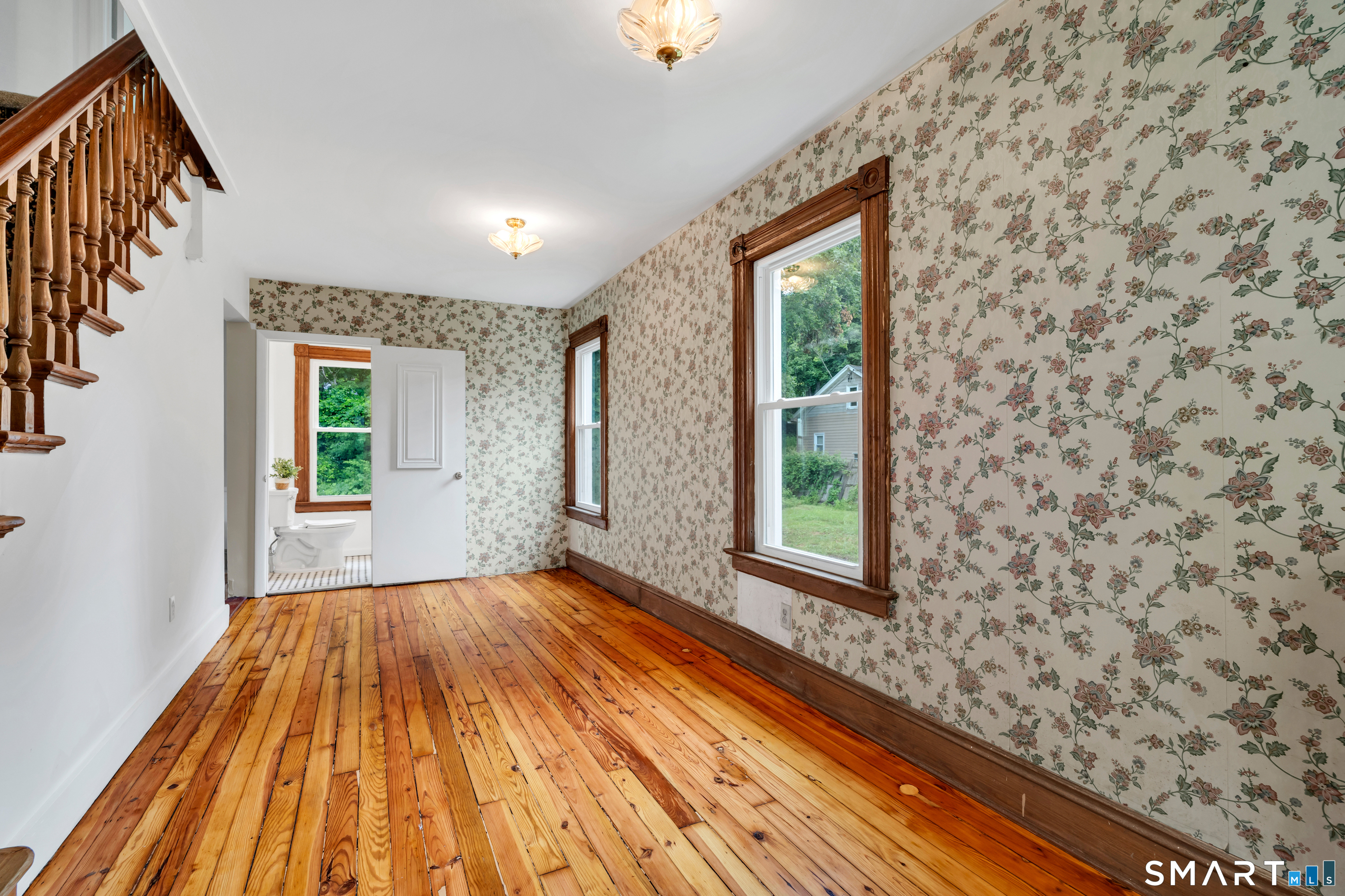14 Main Street East Hampton CT 06424