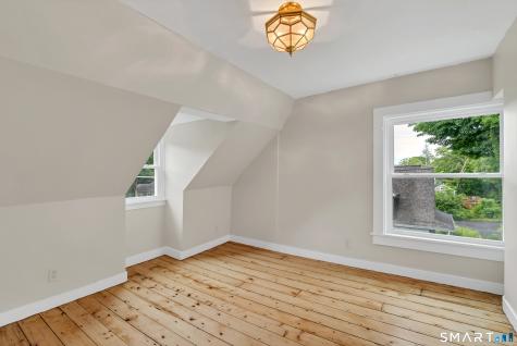 14 Main Street East Hampton CT 06424