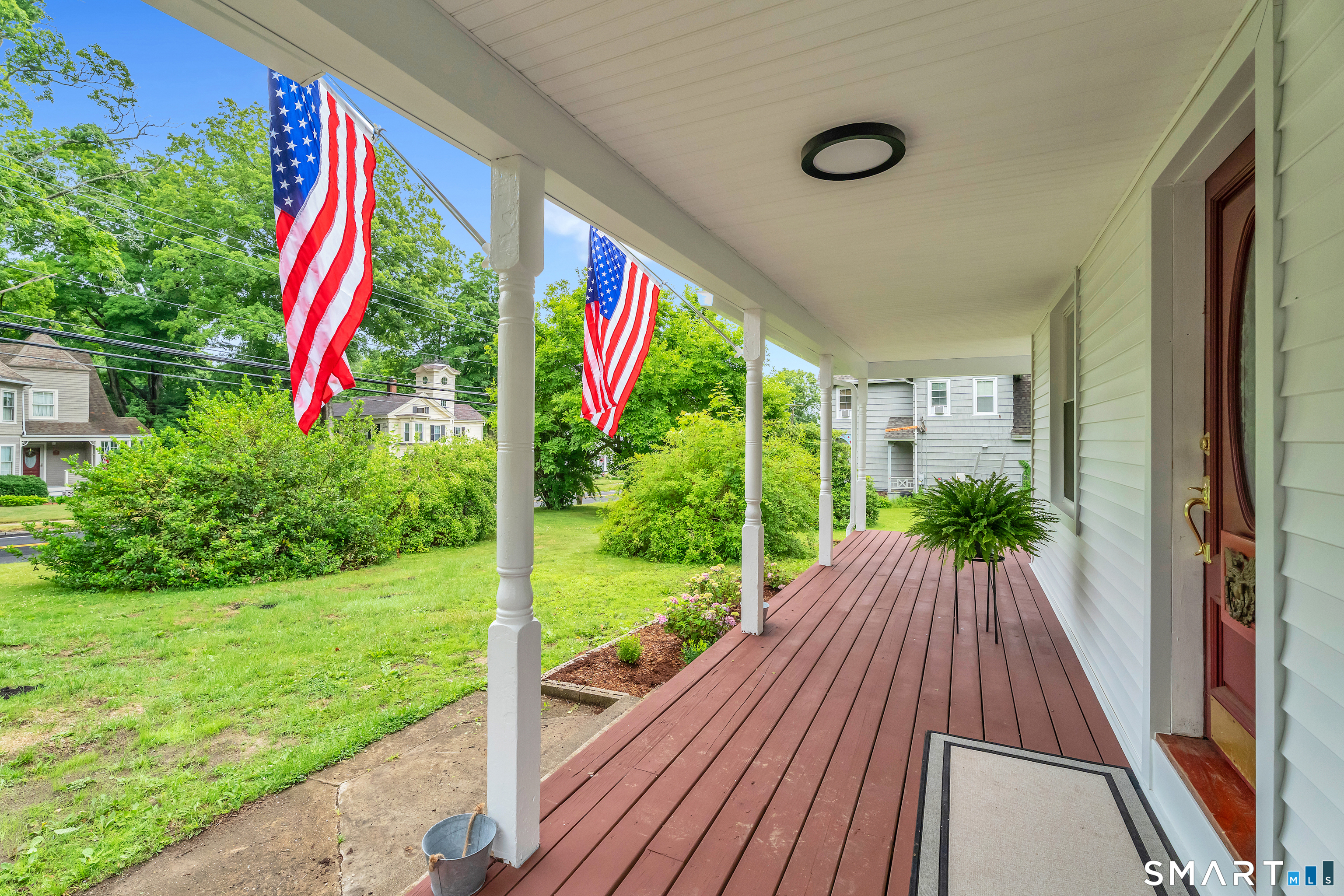 14 Main Street East Hampton CT 06424