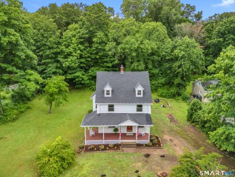 14 Main Street East Hampton CT 06424