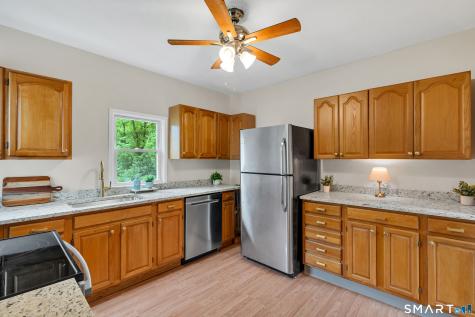 14 Main Street East Hampton CT 06424
