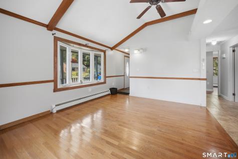 10 Elaine Drive East Windsor CT 06088