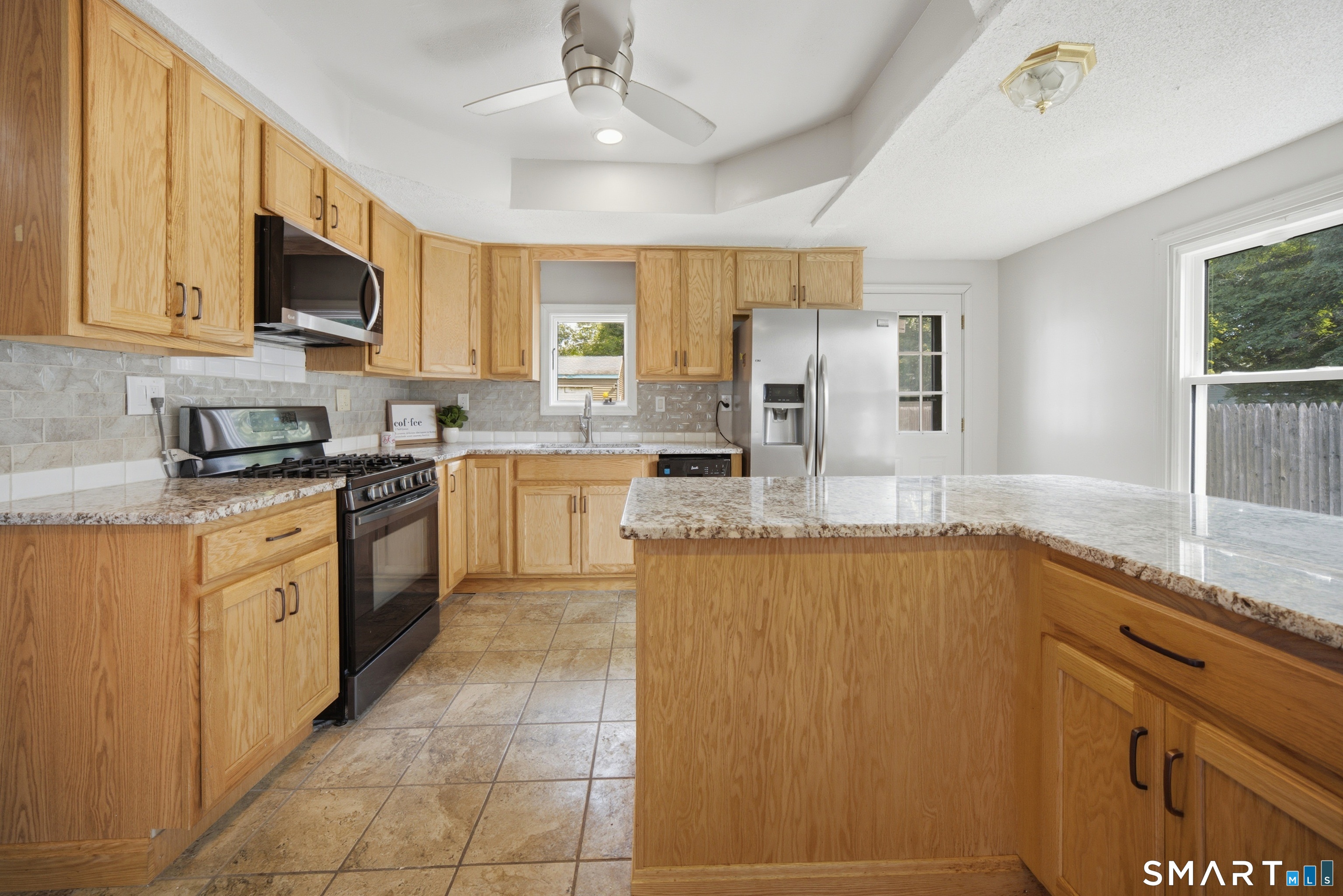 10 Elaine Drive East Windsor CT 06088