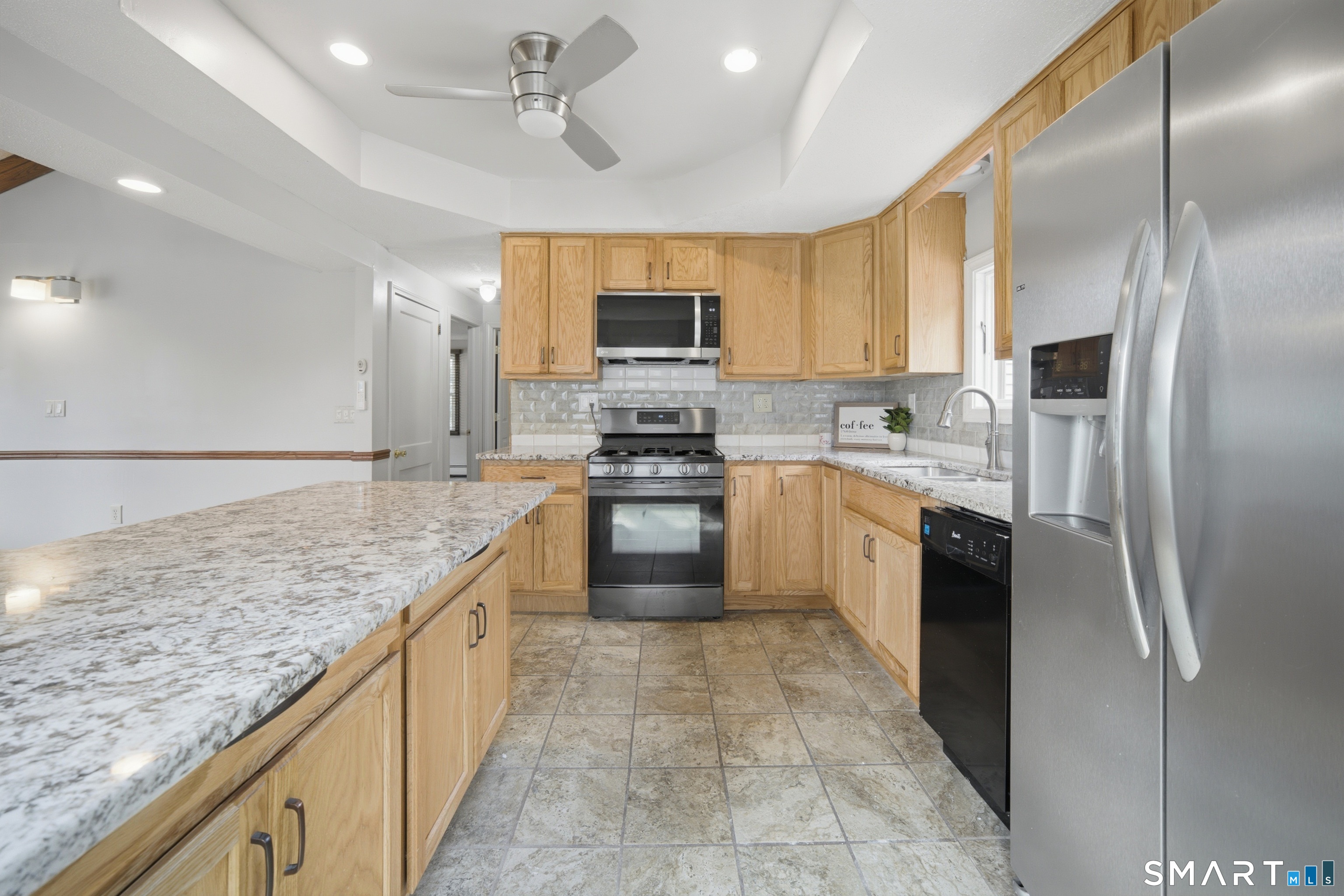 10 Elaine Drive East Windsor CT 06088