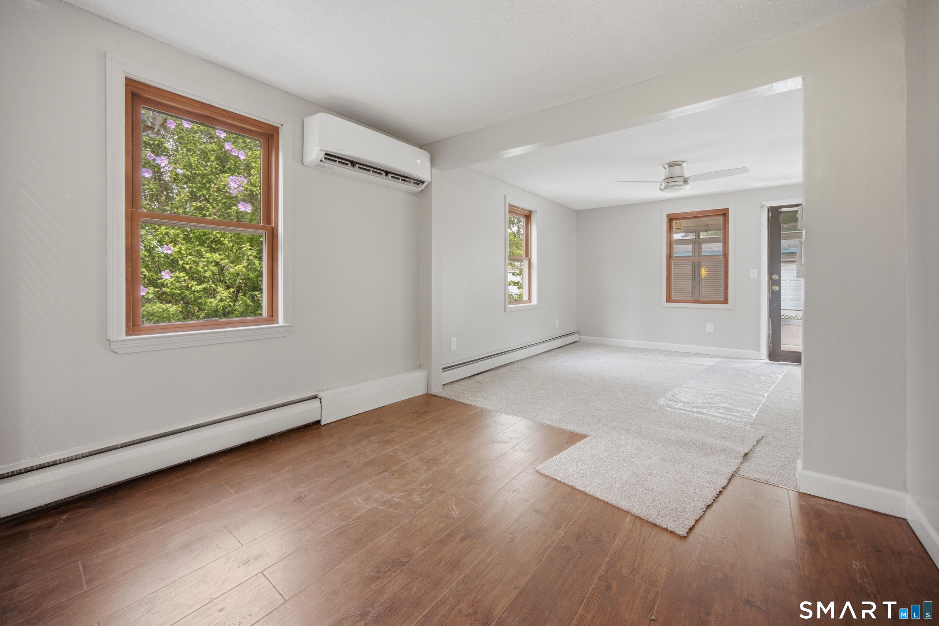 10 Elaine Drive East Windsor CT 06088