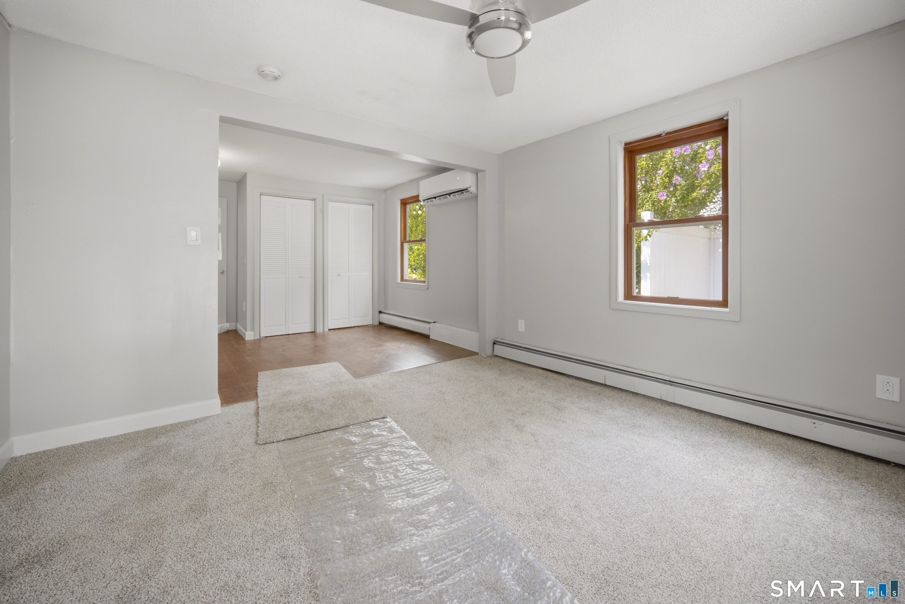 10 Elaine Drive East Windsor CT 06088