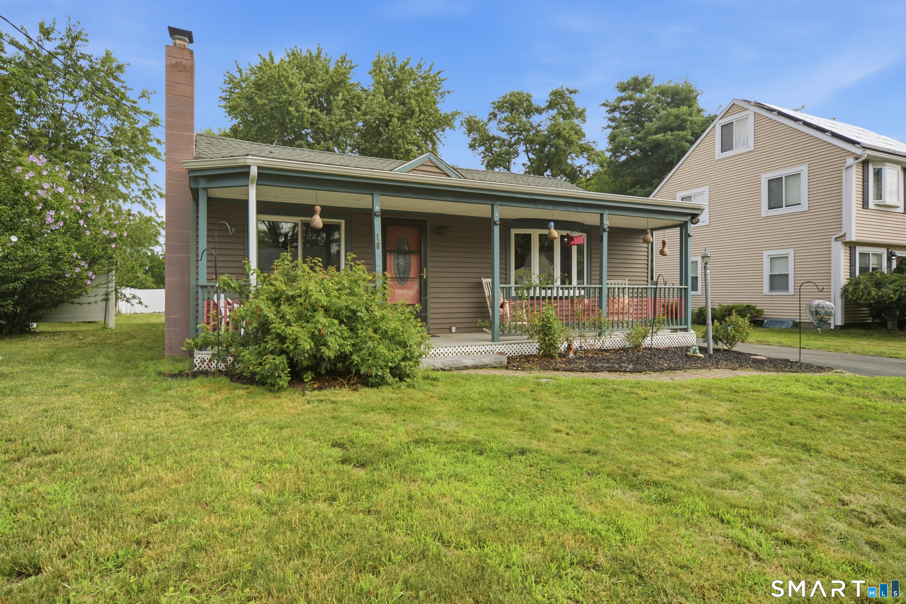10 Elaine Drive East Windsor CT 06088