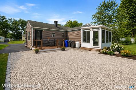 10 Elaine Drive East Windsor CT 06088