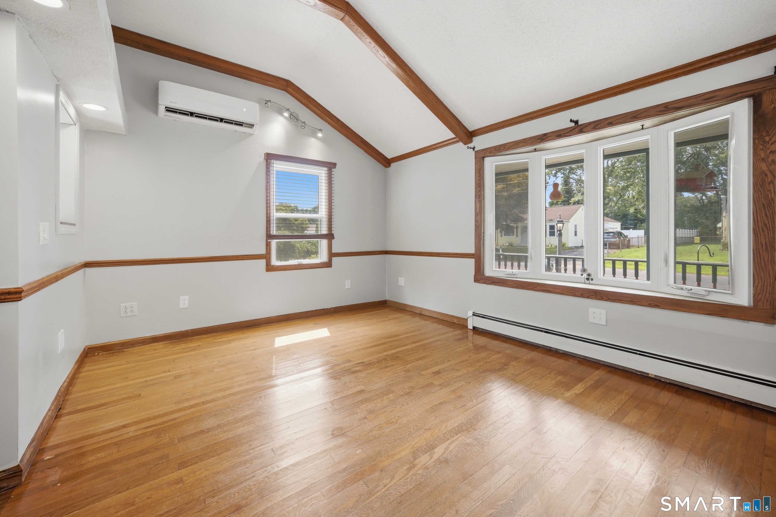 10 Elaine Drive East Windsor CT 06088