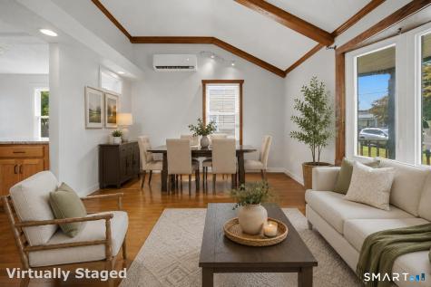 10 Elaine Drive East Windsor CT 06088
