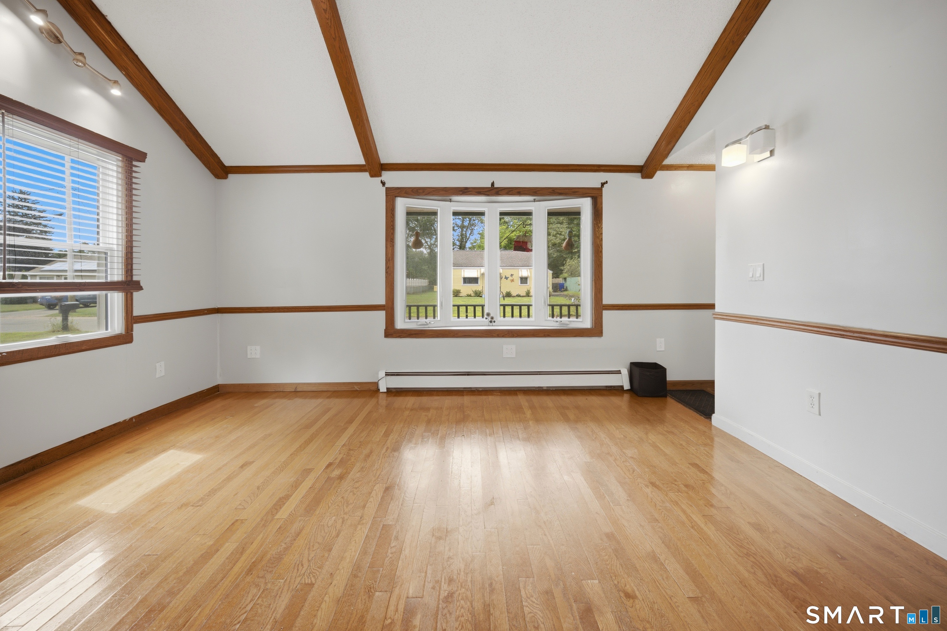 10 Elaine Drive East Windsor CT 06088