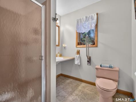 7 Bloomingdale Road Waterford CT 06375