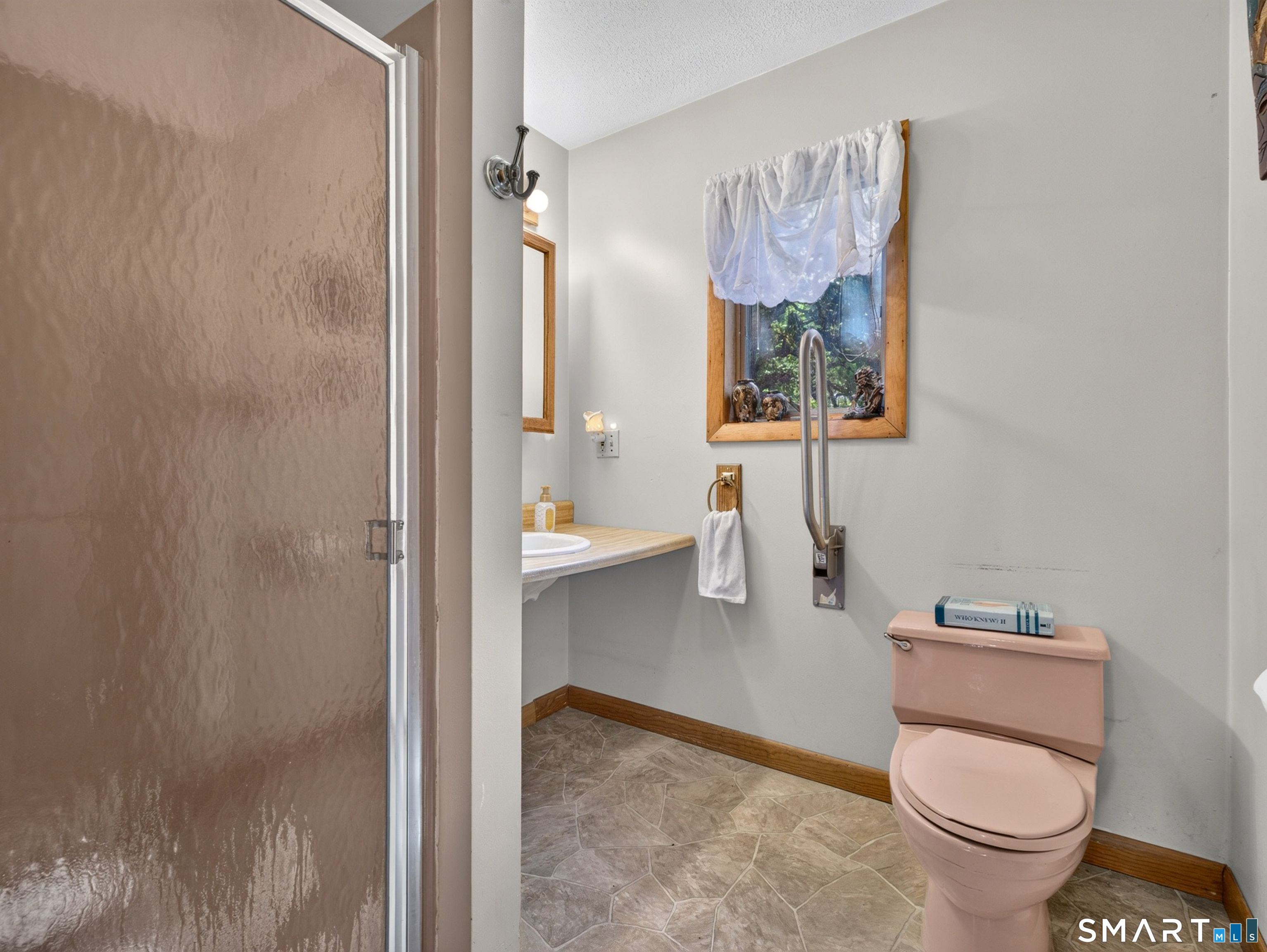 7 Bloomingdale Road Waterford CT 06375