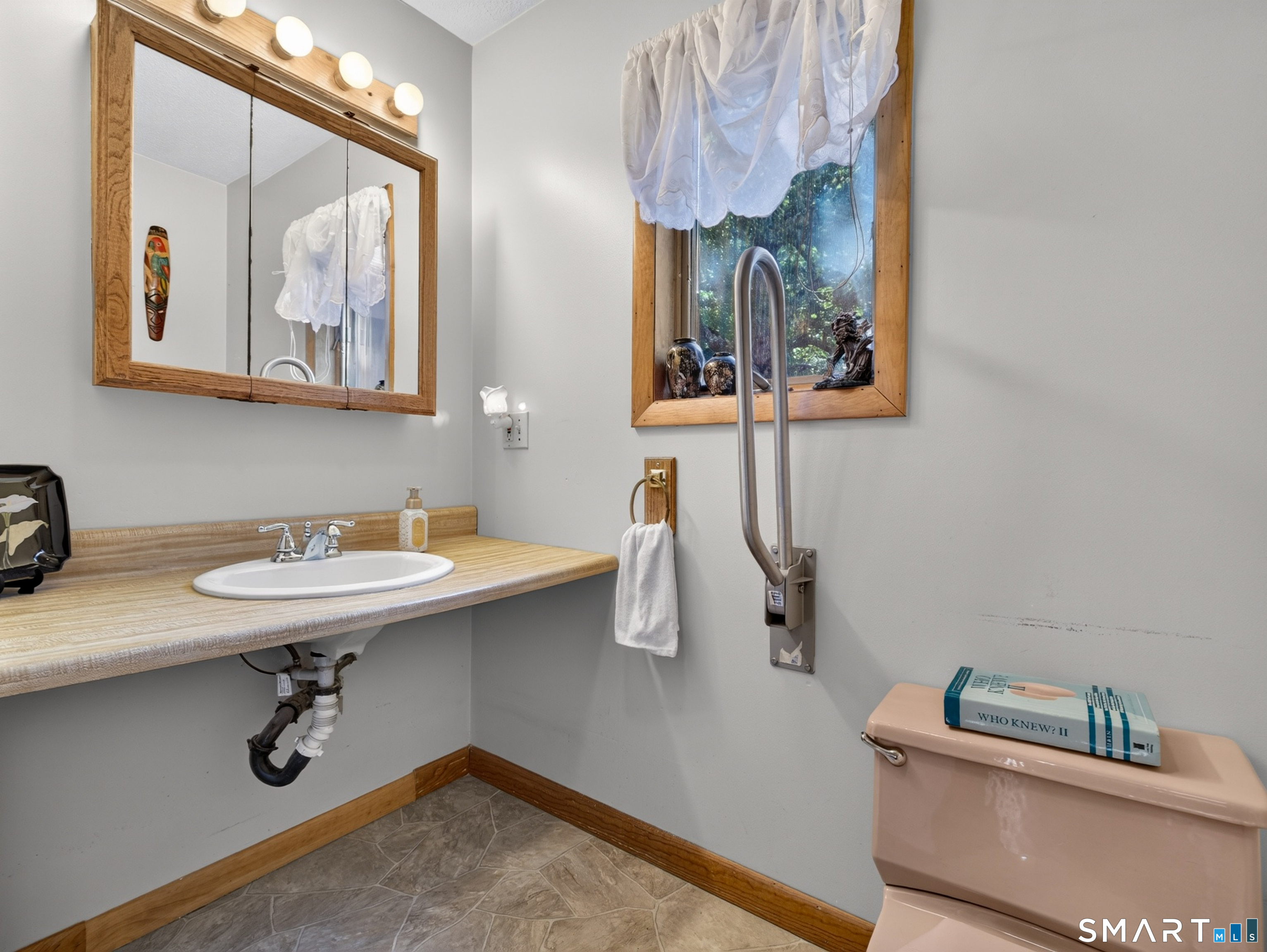 7 Bloomingdale Road Waterford CT 06375