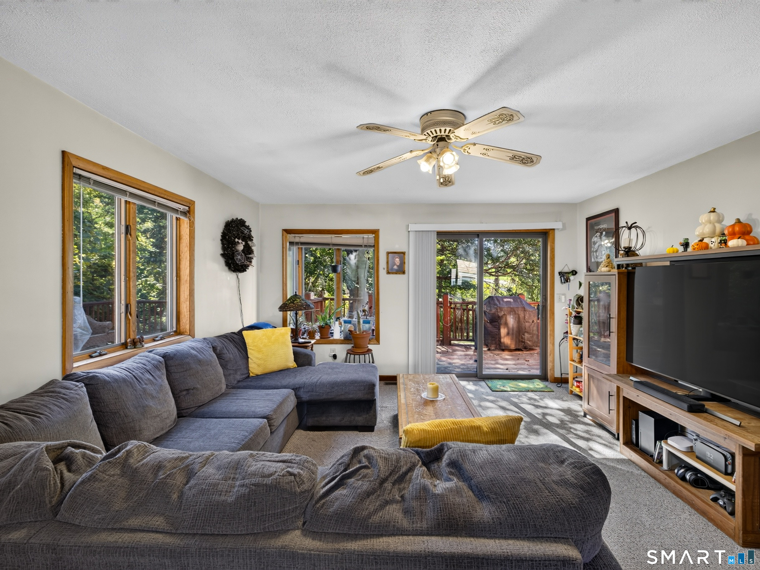 7 Bloomingdale Road Waterford CT 06375