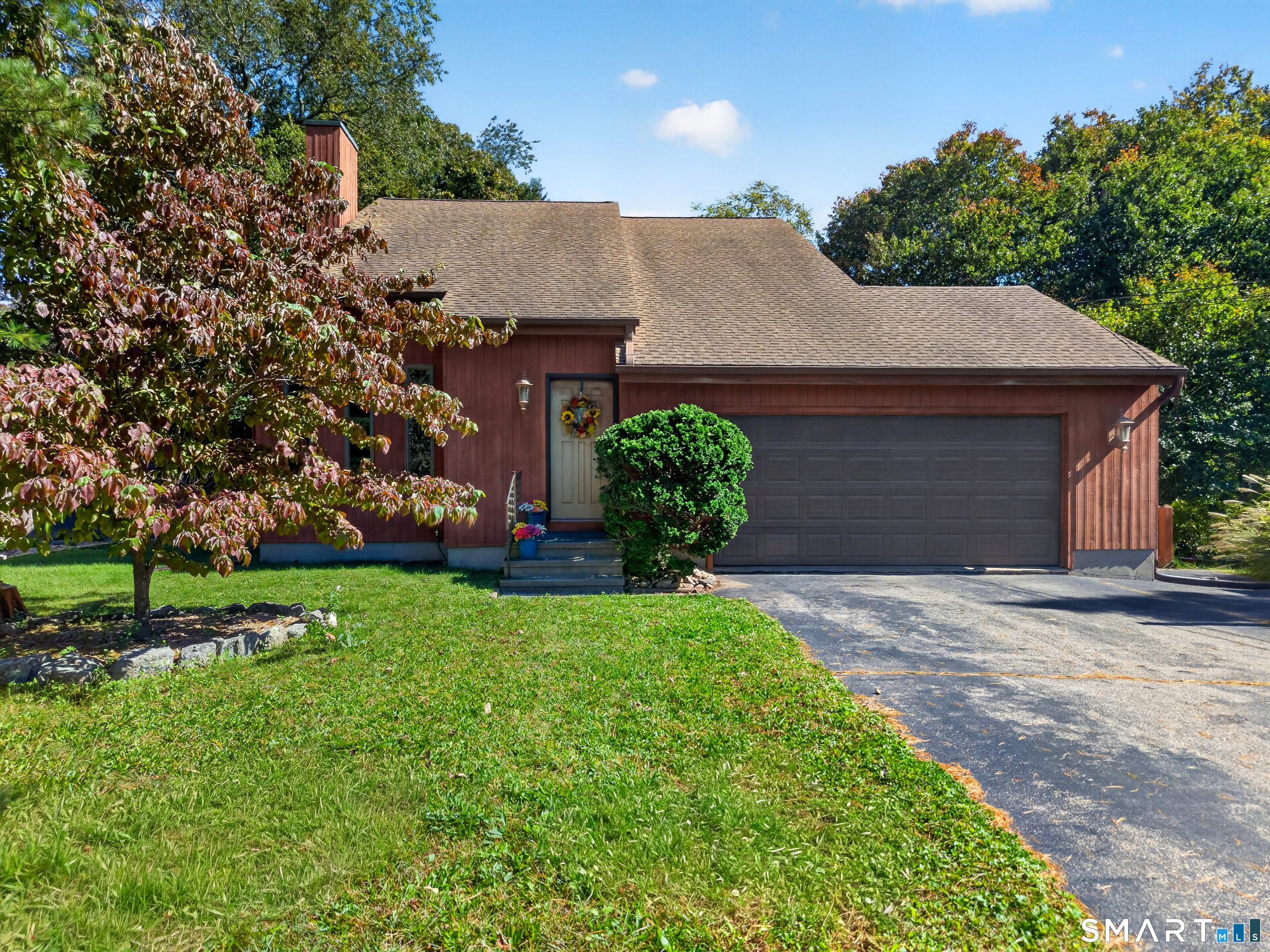 7 Bloomingdale Road Waterford CT 06375