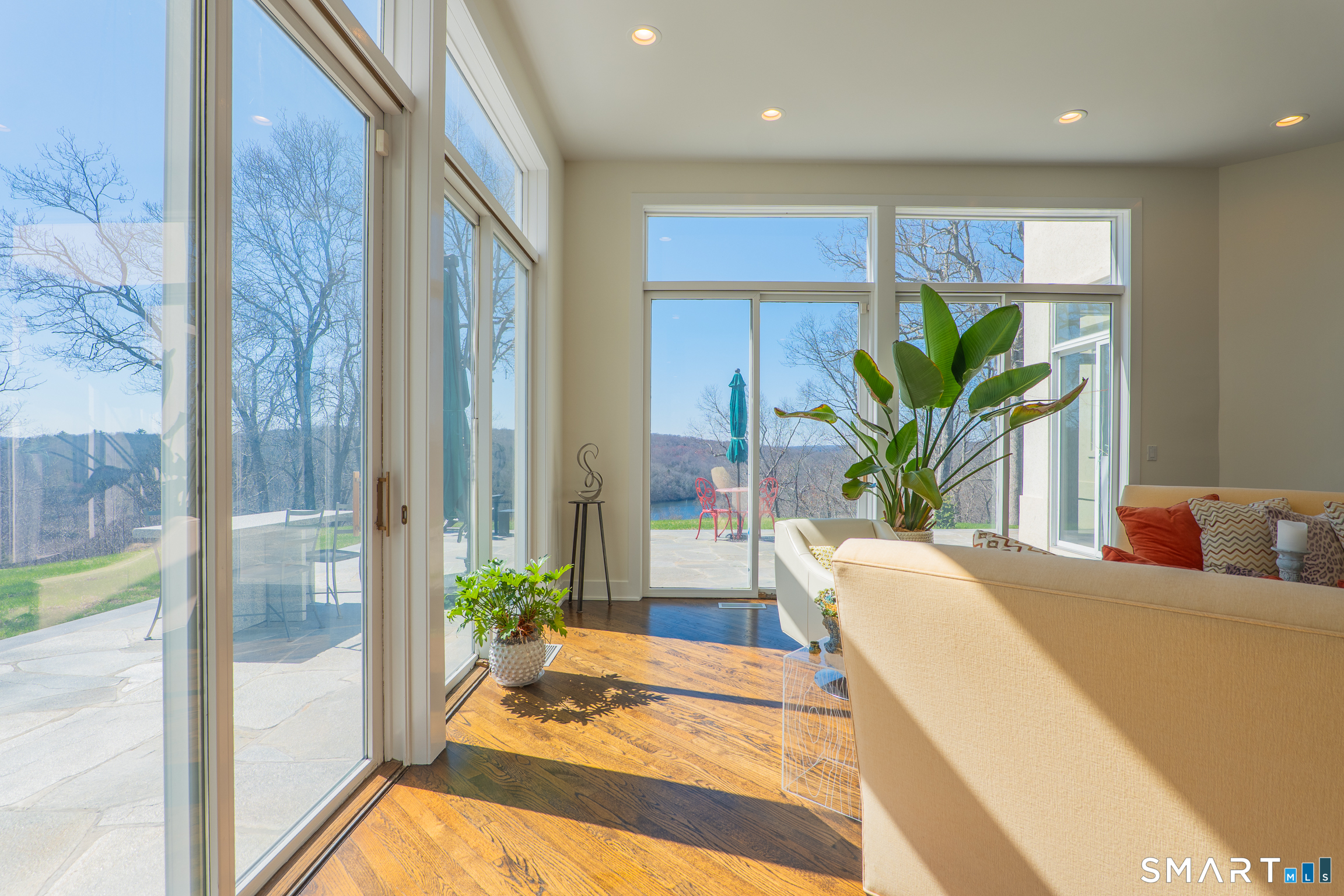 216 Kuhne Road Southbury CT 06488