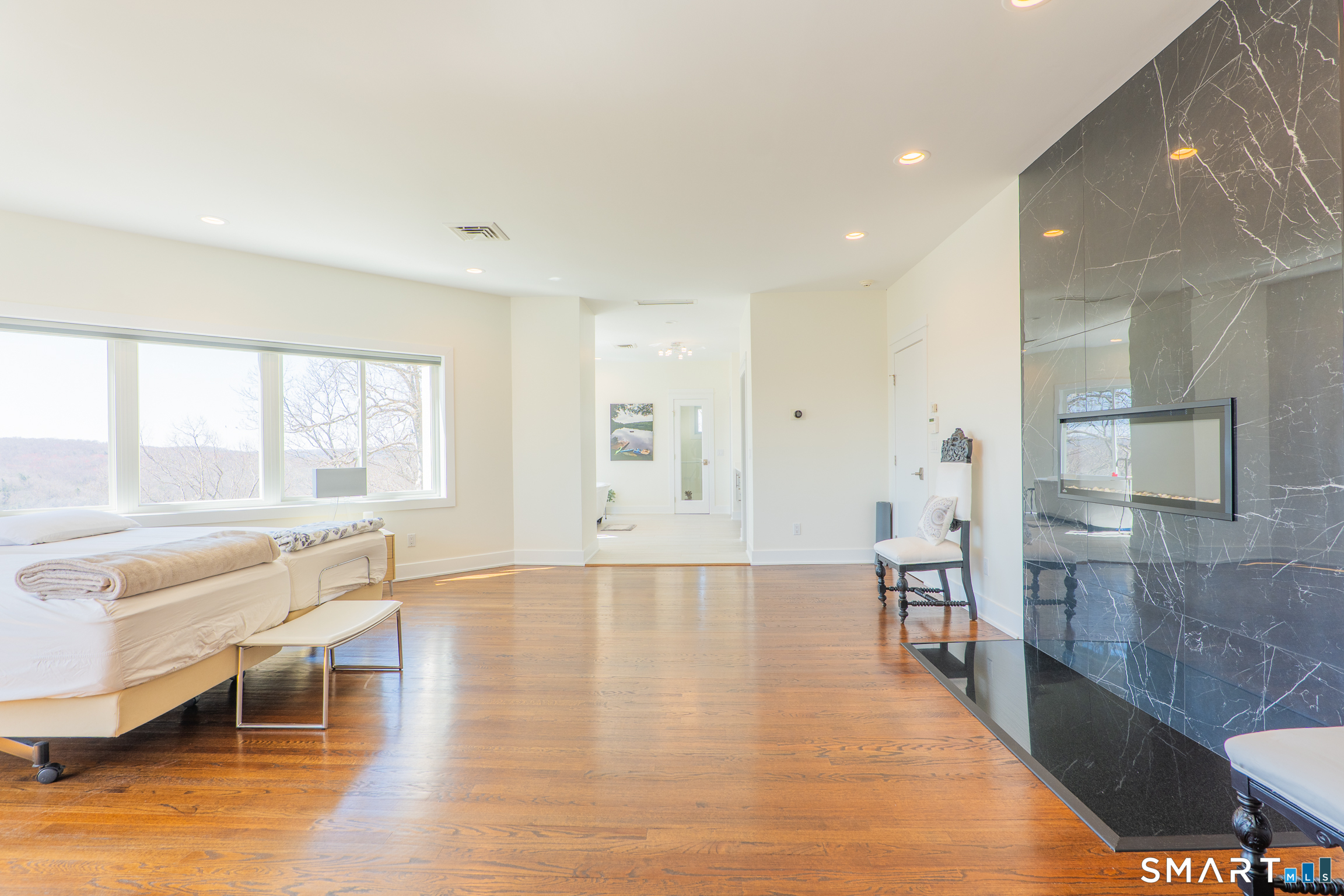 216 Kuhne Road Southbury CT 06488