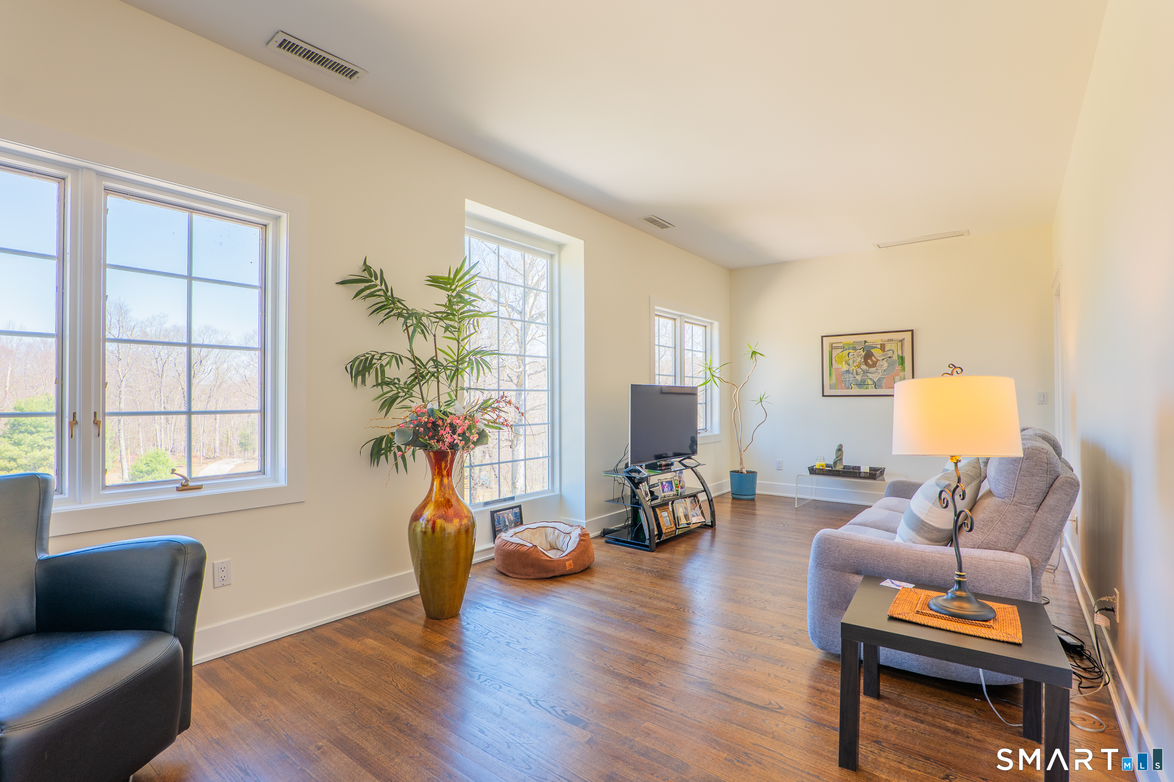 216 Kuhne Road Southbury CT 06488