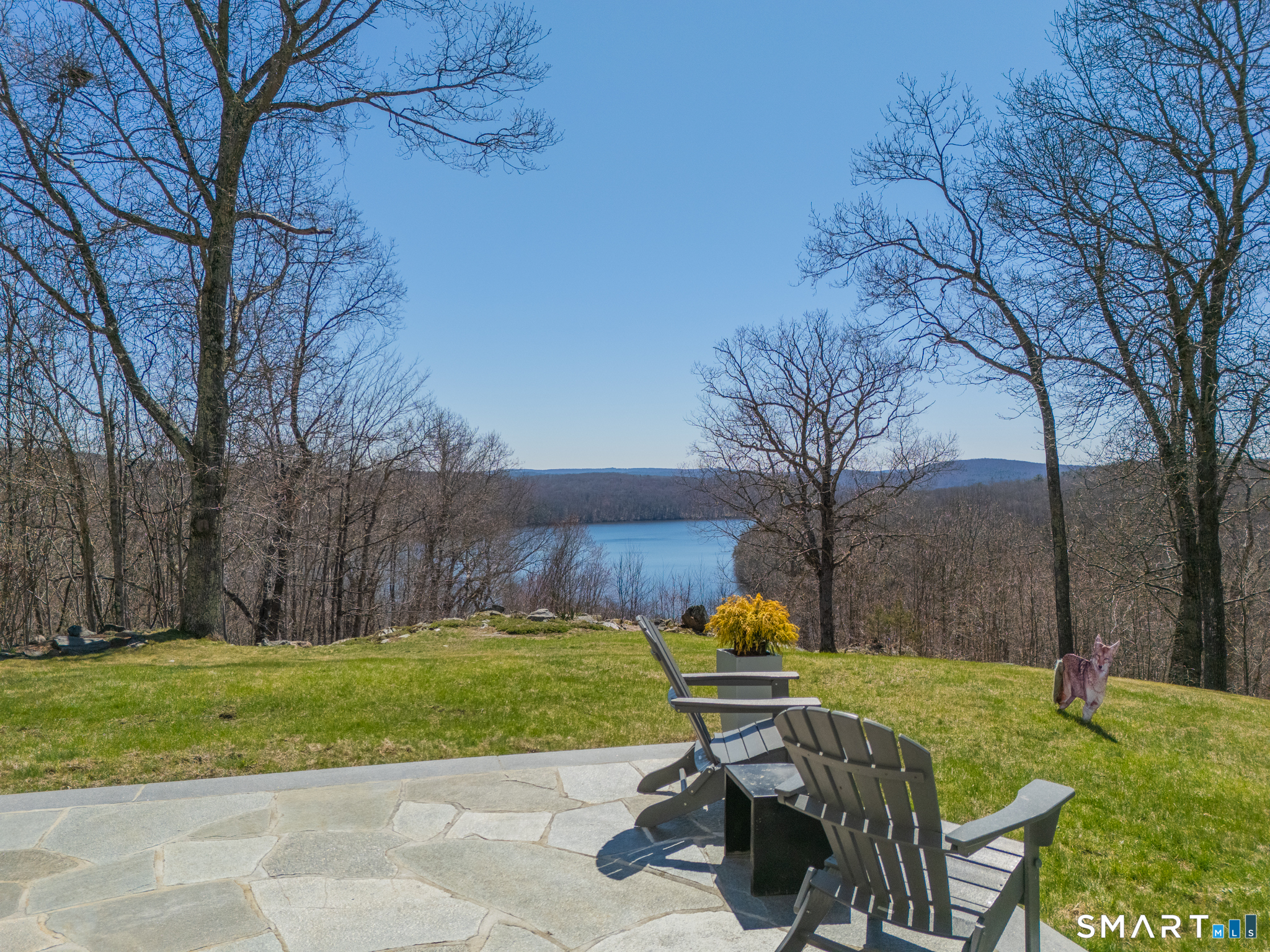 216 Kuhne Road Southbury CT 06488