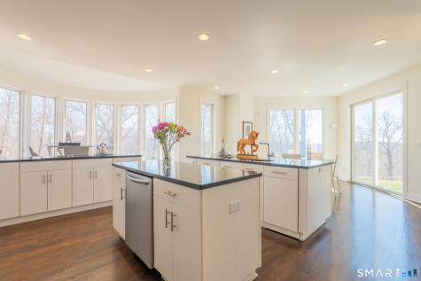 216 Kuhne Road Southbury CT 06488