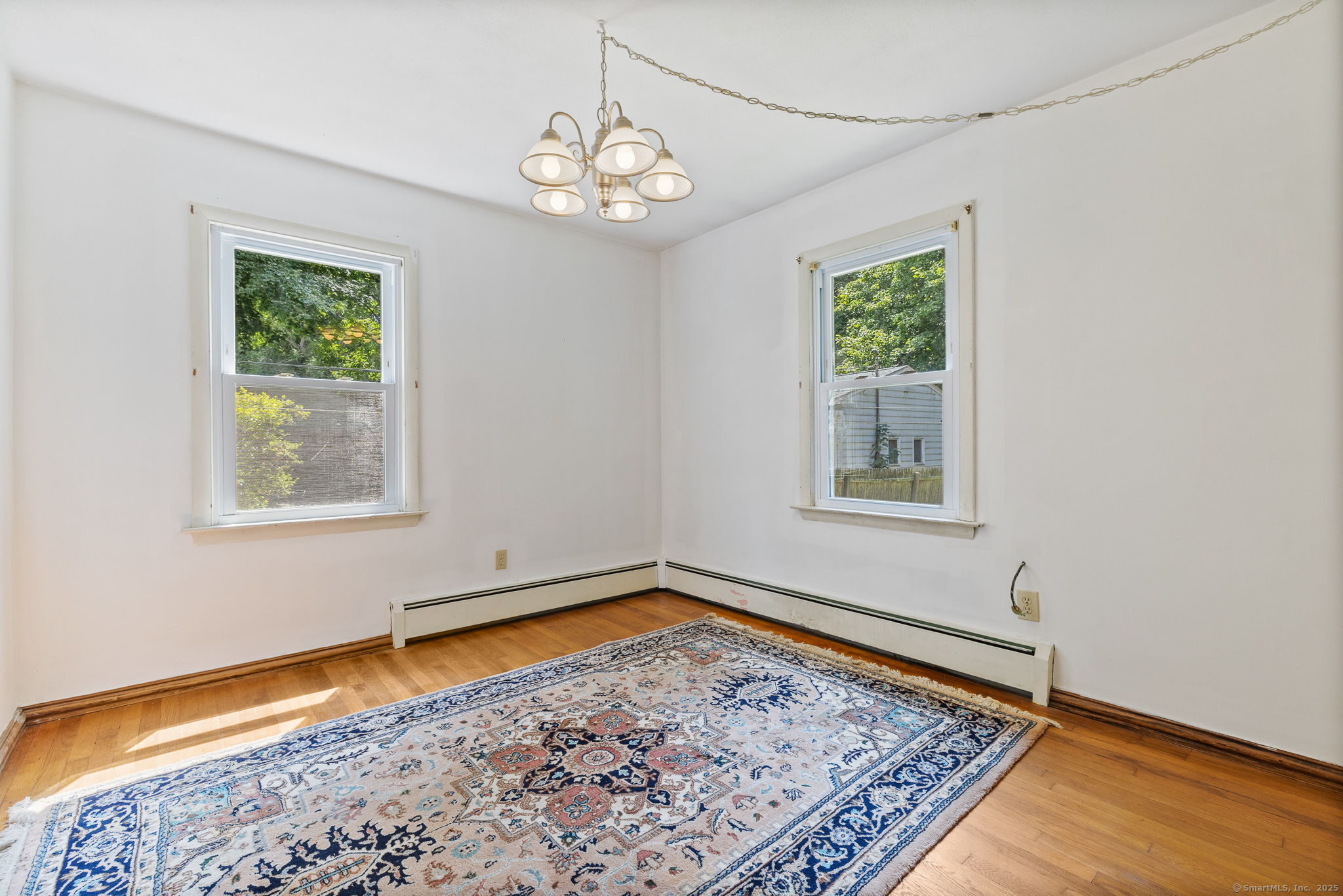 24 Pine Street Waterford CT 06385