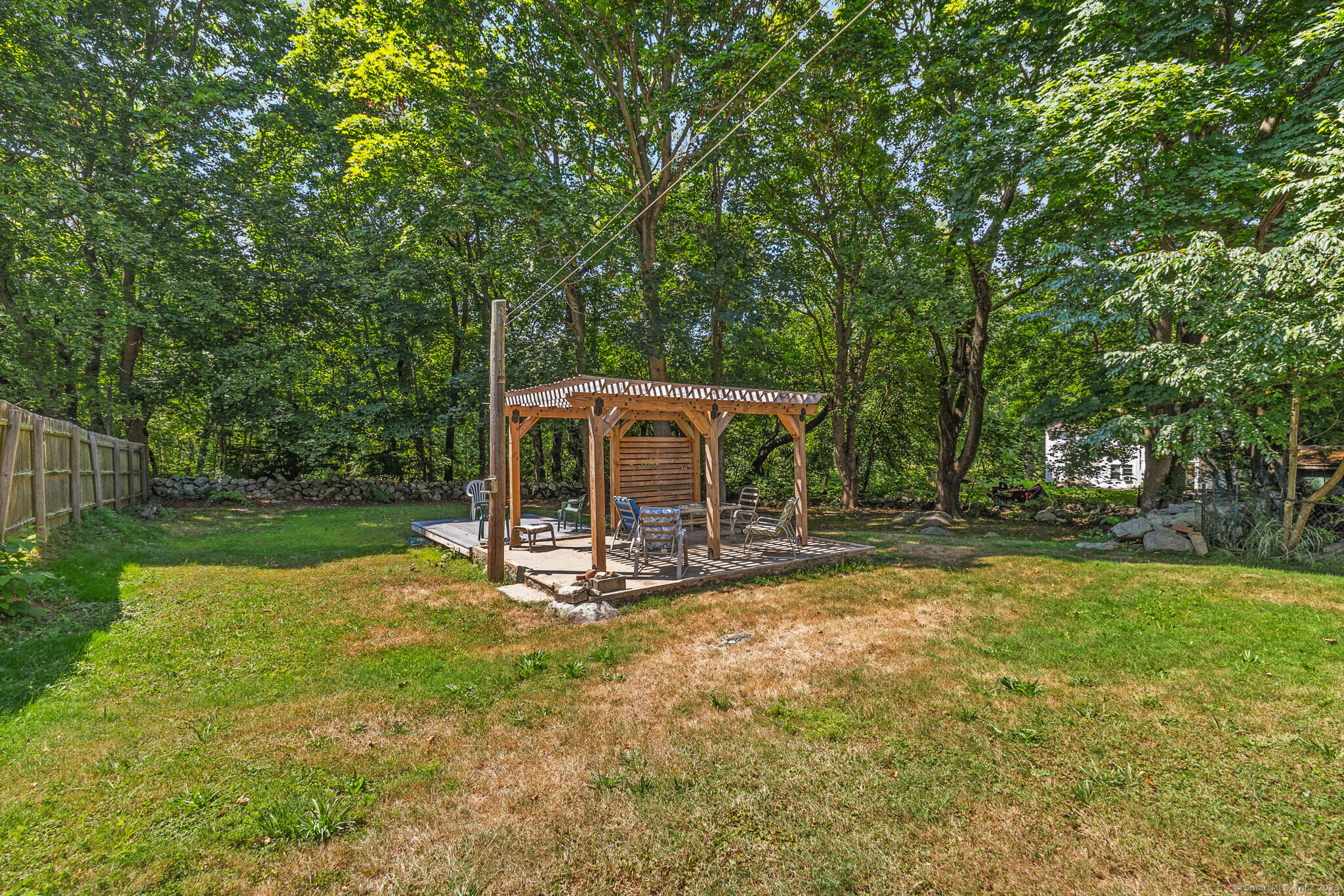 24 Pine Street Waterford CT 06385