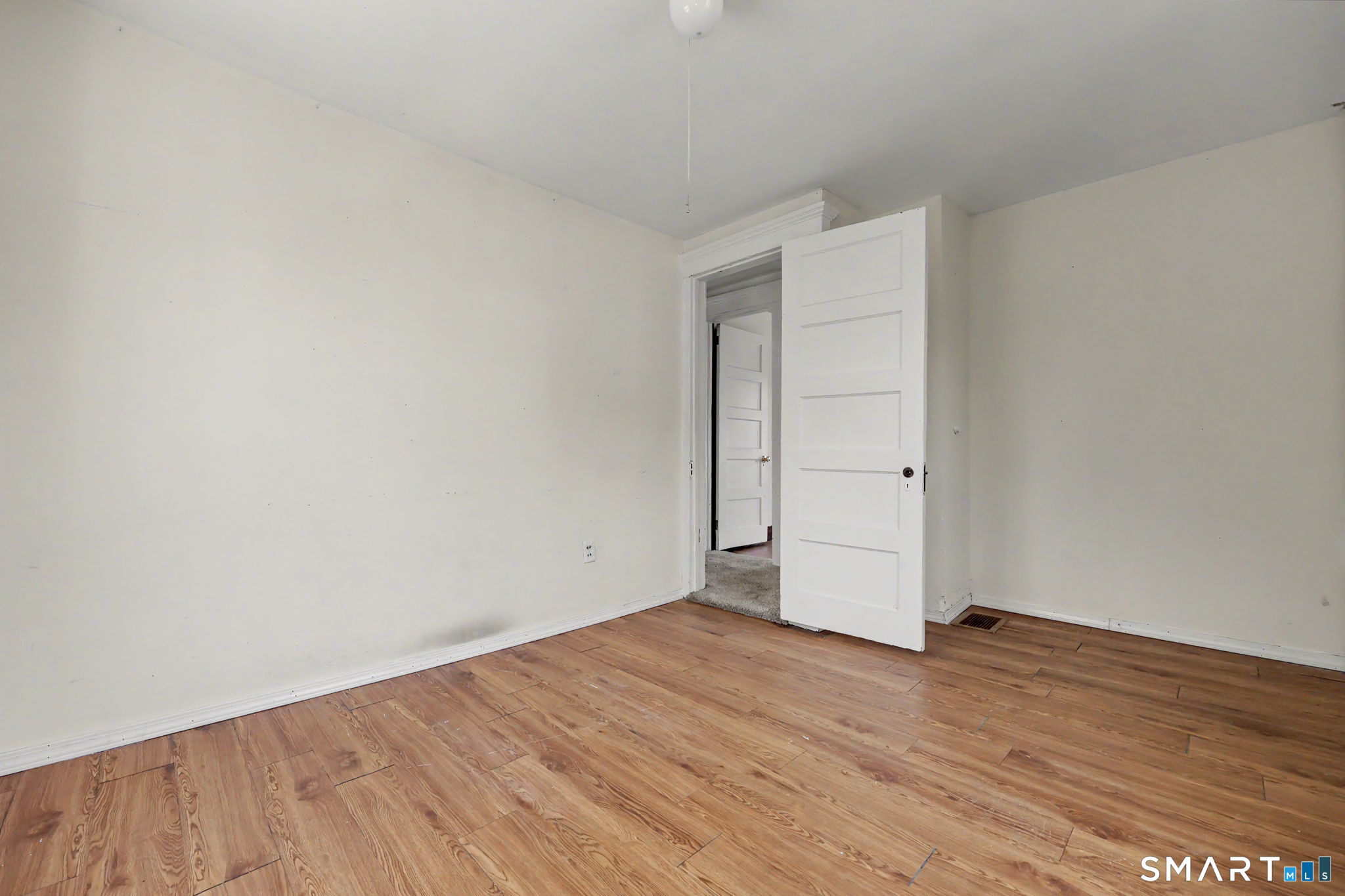 26 Victor Street Danbury CT 06810