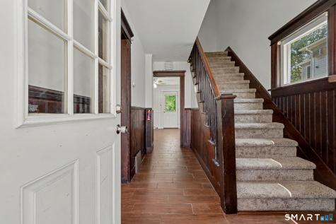 26 Victor Street Danbury CT 06810